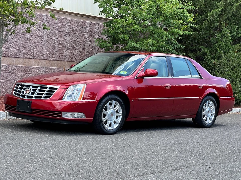 2008 Cadillac DTS - Image 15 of 31
