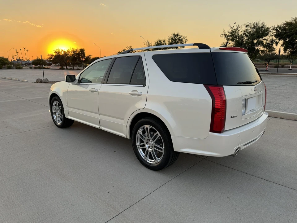 2008 Cadillac SRX - Image 21 of 31