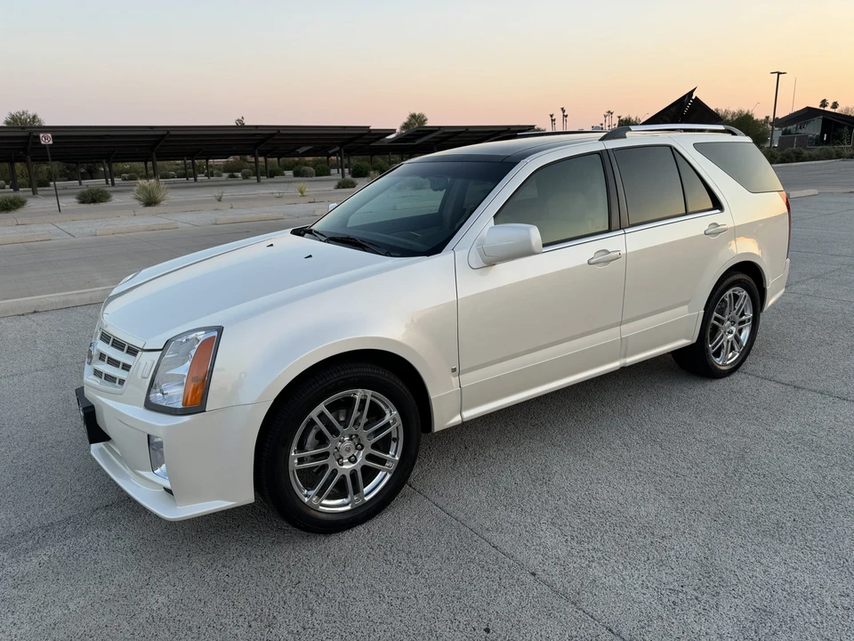 2008 Cadillac SRX - Image 13 of 31