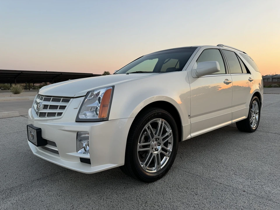 2008 Cadillac SRX - Image 11 of 31