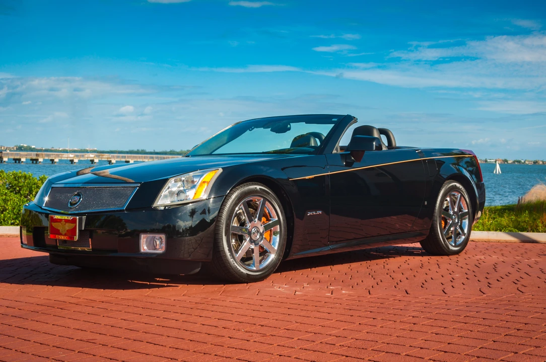 2008 Cadillac XLR - Image 4 of 31