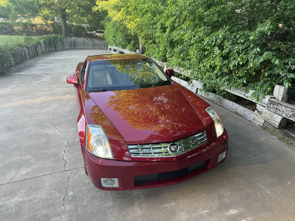 2008 Cadillac XLR - Image 14 of 31