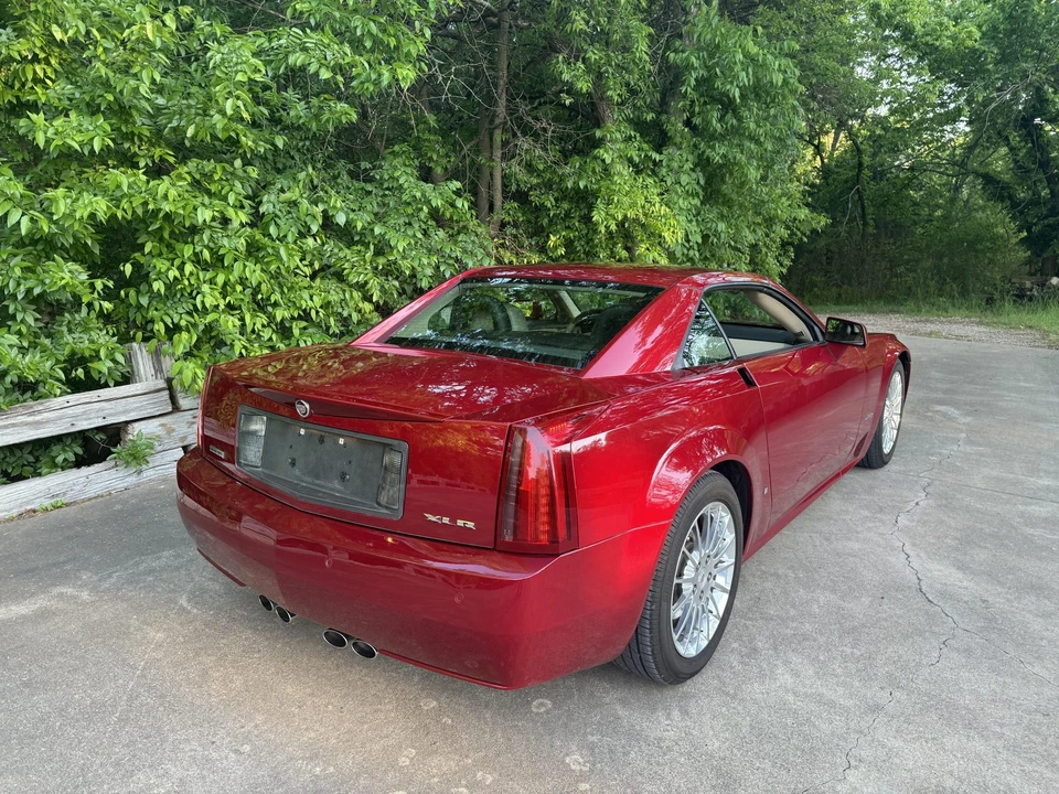 2008 Cadillac XLR - Image 22 of 31