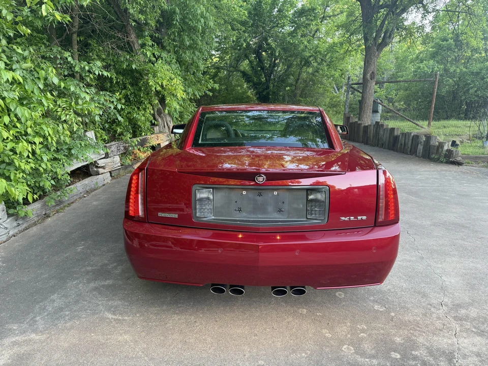 2008 Cadillac XLR - Image 25 of 31