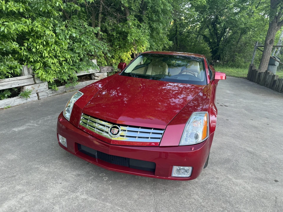 2008 Cadillac XLR - Image 9 of 31