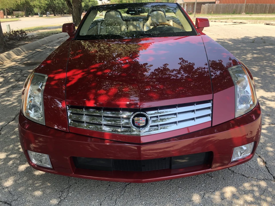 2008 Cadillac XLR - Image 7 of 31