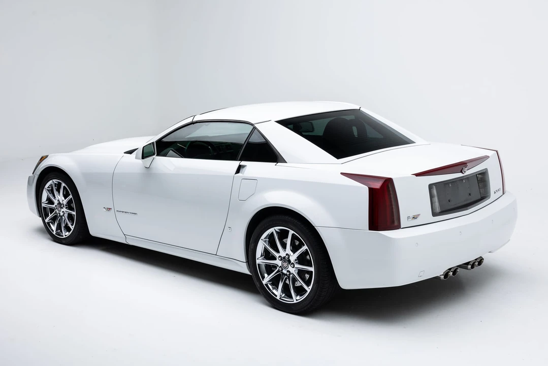2008 Cadillac XLR-V - Image 26 of 31