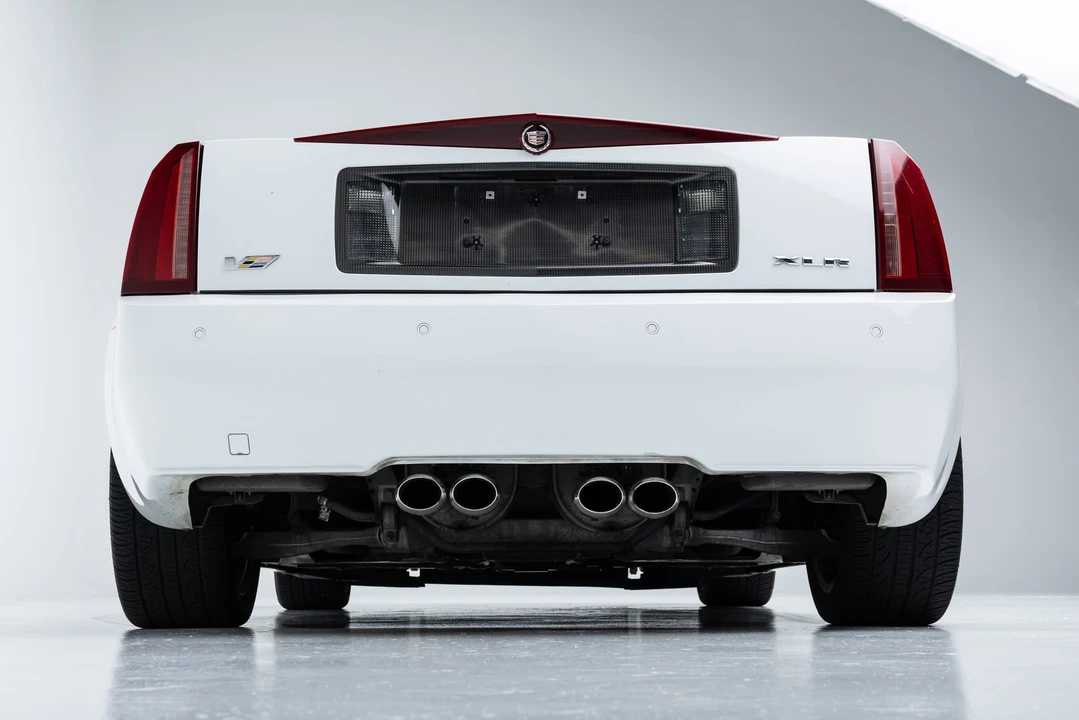 2008 Cadillac XLR-V - Image 20 of 31