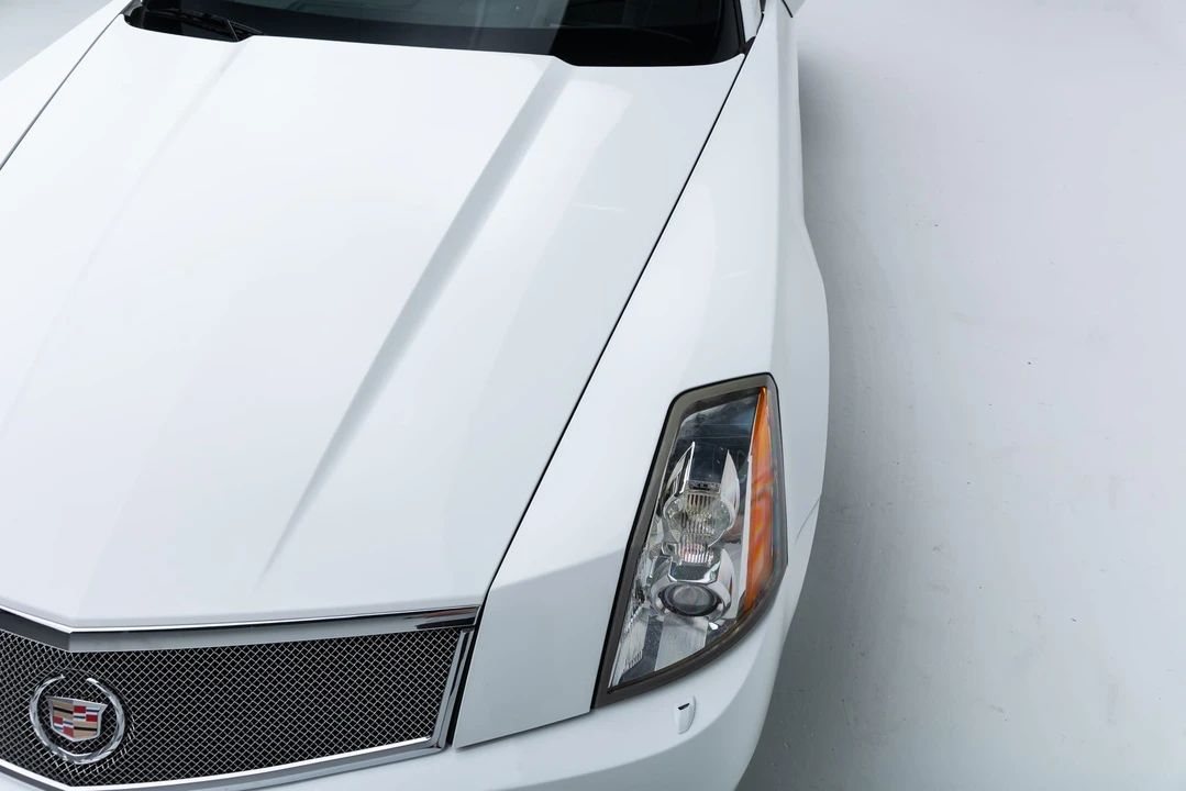 2008 Cadillac XLR-V - Image 29 of 31