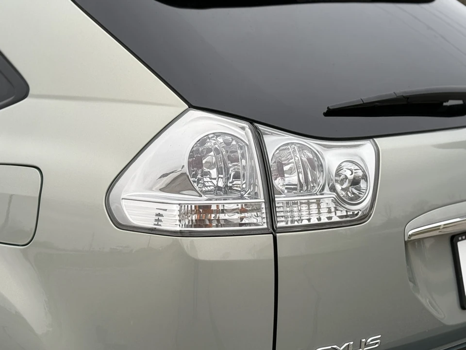 2008 Lexus RX 2nd Gen - Image 23 of 31