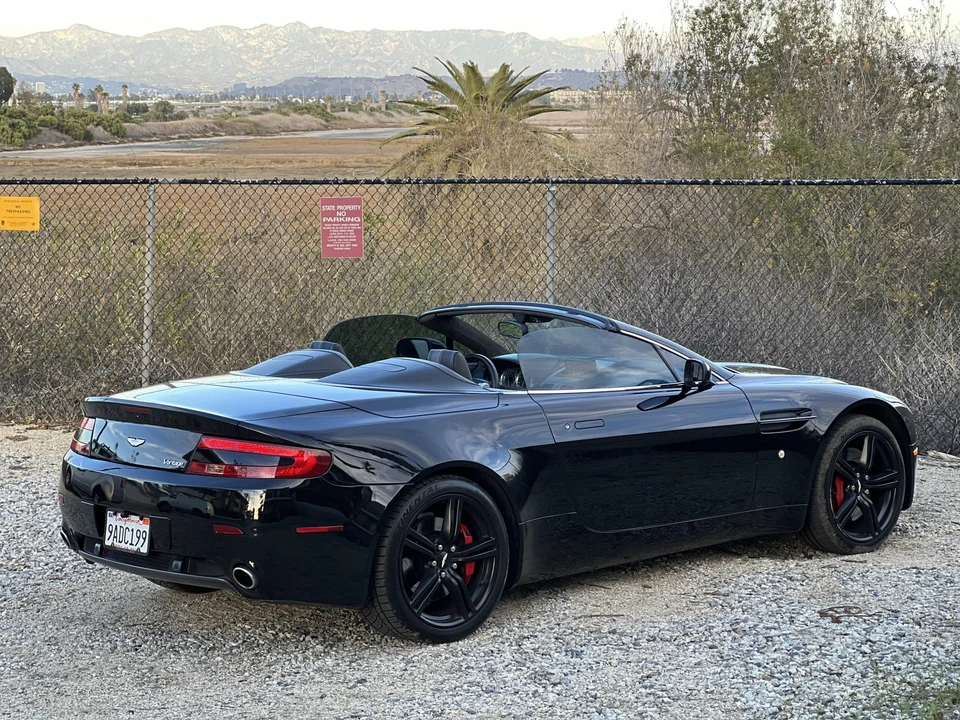 2009 Aston Martin V8 Vantage (2006-2017) - Image 10 of 31