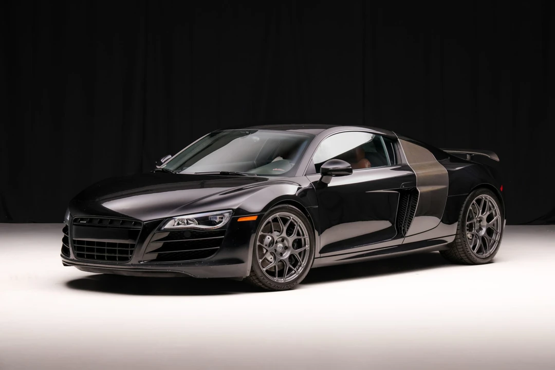 2009 Audi 42 R8 - Image 2 of 31