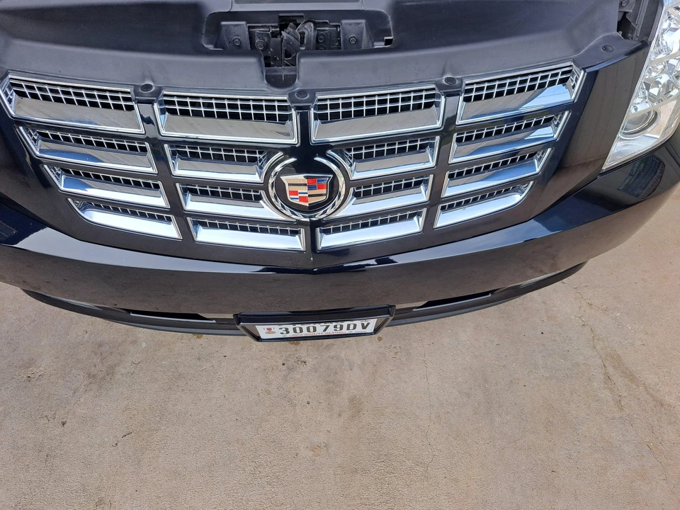 2009 Cadillac Escalade & EXT 3rd Gen - Image 12 of 31