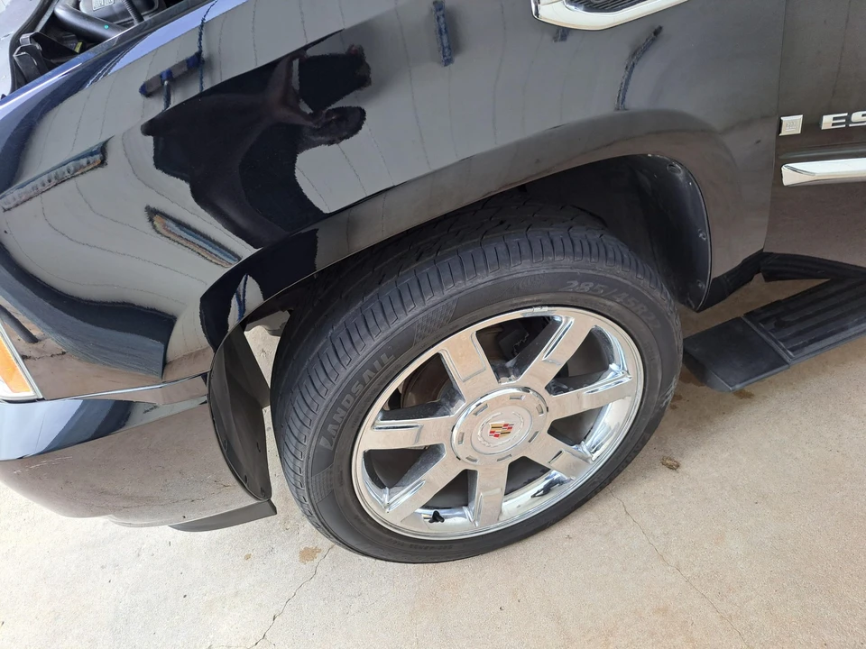 2009 Cadillac Escalade & EXT 3rd Gen - Image 15 of 31