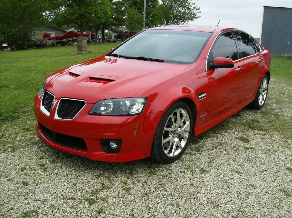 2009 Pontiac G8 - Image 2 of 31