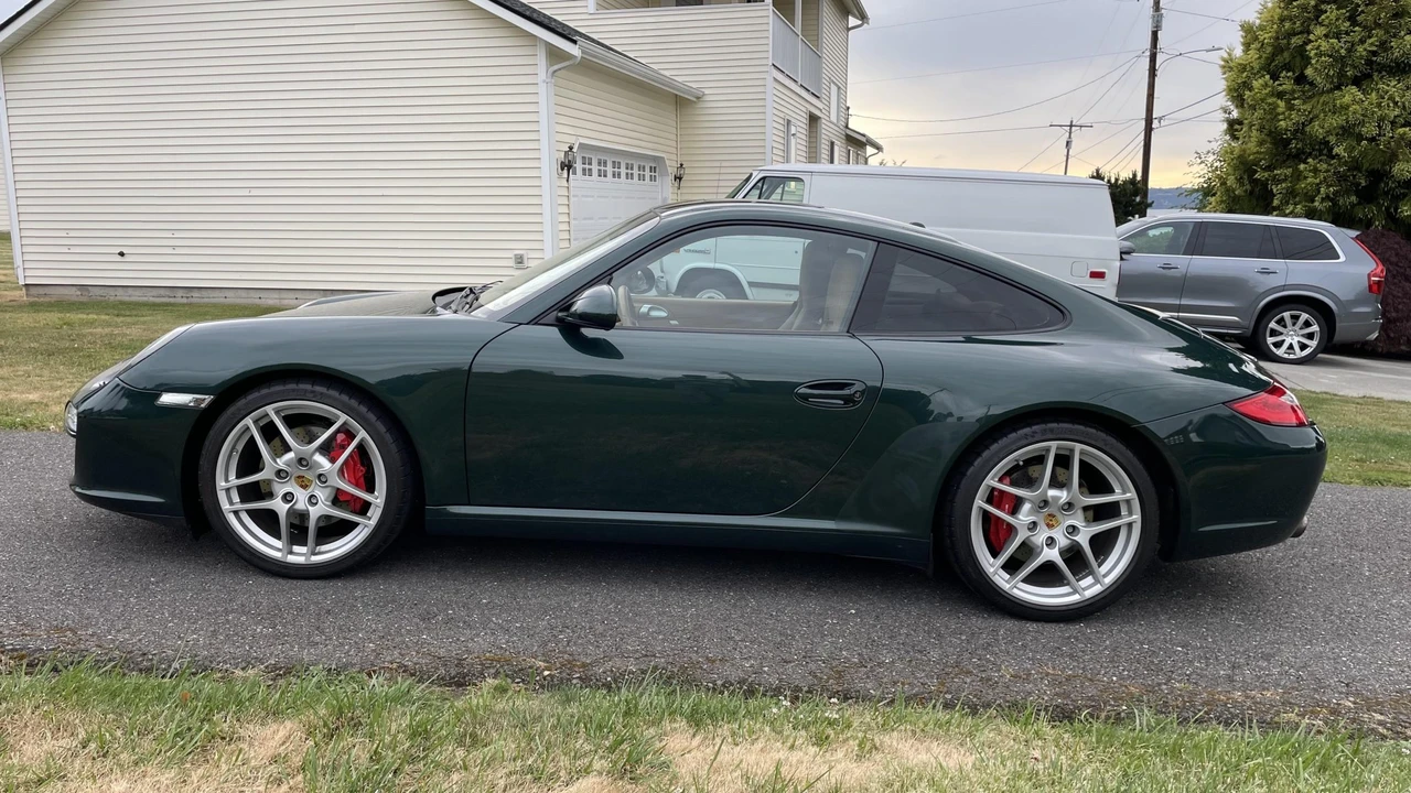 2009 Porsche 997 Carrera S - Image 12 of 31
