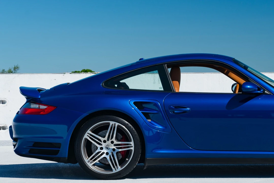 2009 Porsche 997 Turbo - Image 12 of 31