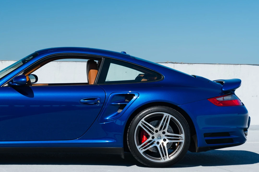2009 Porsche 997 Turbo - Image 11 of 31
