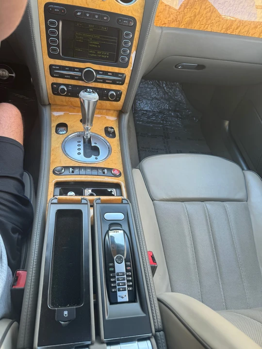 2010 Bentley Continental Flying Spur - Image 16 of 31