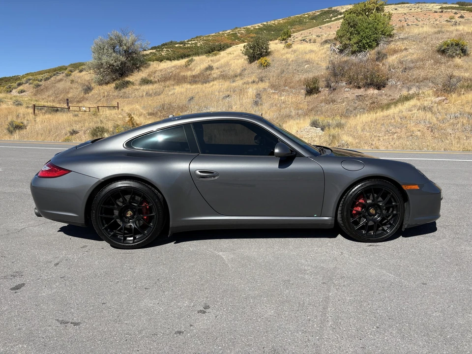 2010 Porsche 997 Carrera 4S - Image 4 of 31