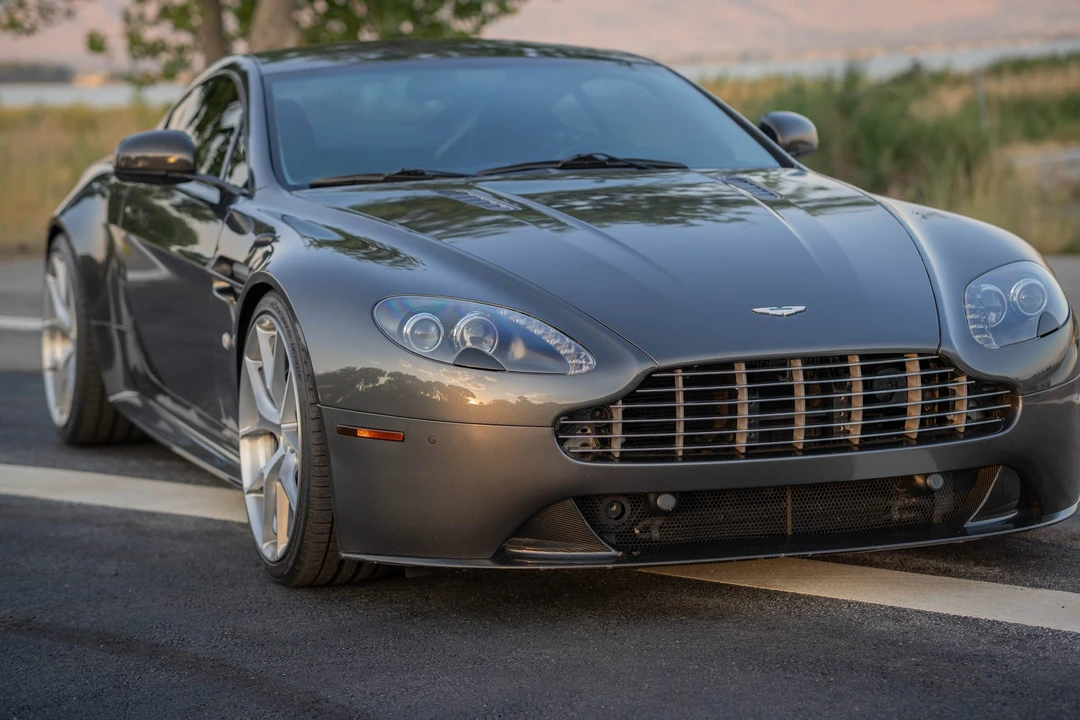2011 Aston Martin V8 Vantage (2006-2017) - Image 3 of 31
