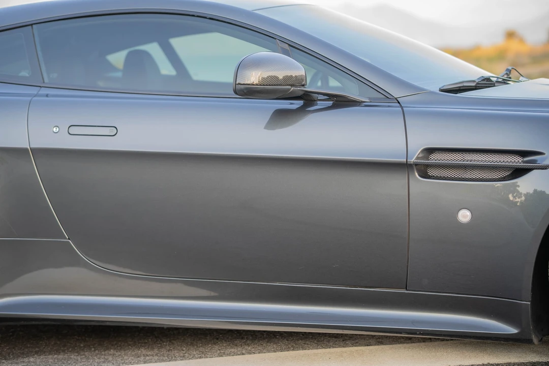 2011 Aston Martin V8 Vantage (2006-2017) - Image 26 of 31
