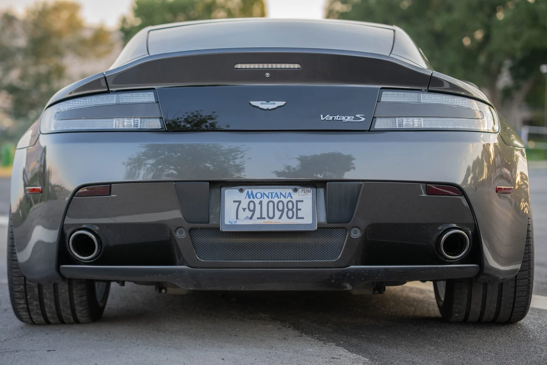 2011 Aston Martin V8 Vantage (2006-2017) - Image 15 of 31