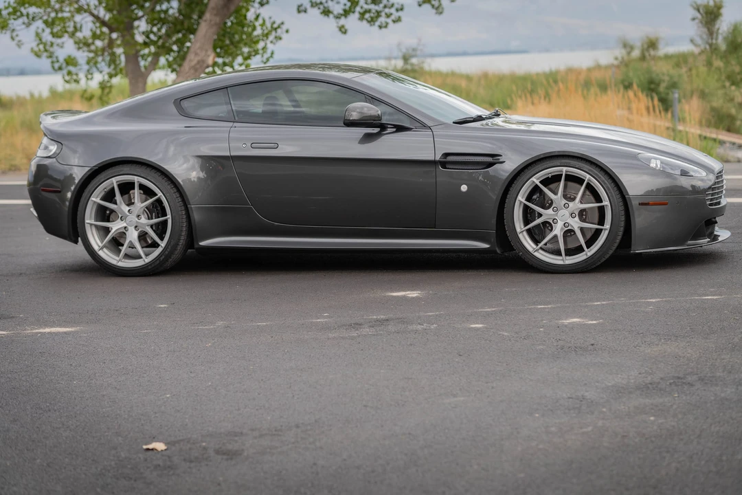 2011 Aston Martin V8 Vantage (2006-2017) - Image 20 of 31