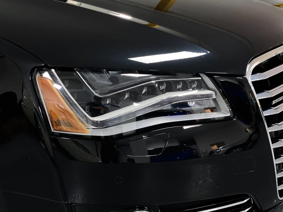2011 Audi D4 A8 - Image 16 of 31