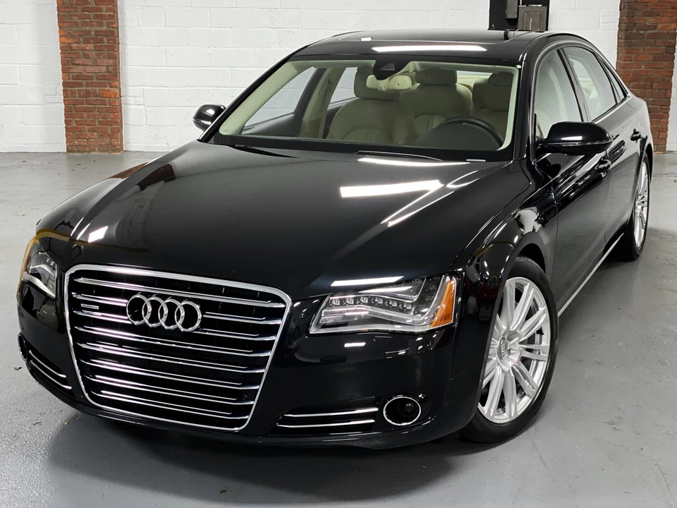 2011 Audi D4 A8 - Image 4 of 31