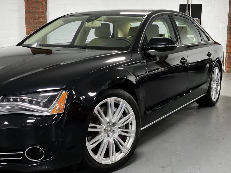 2011 Audi D4 A8 - Image 25 of 31