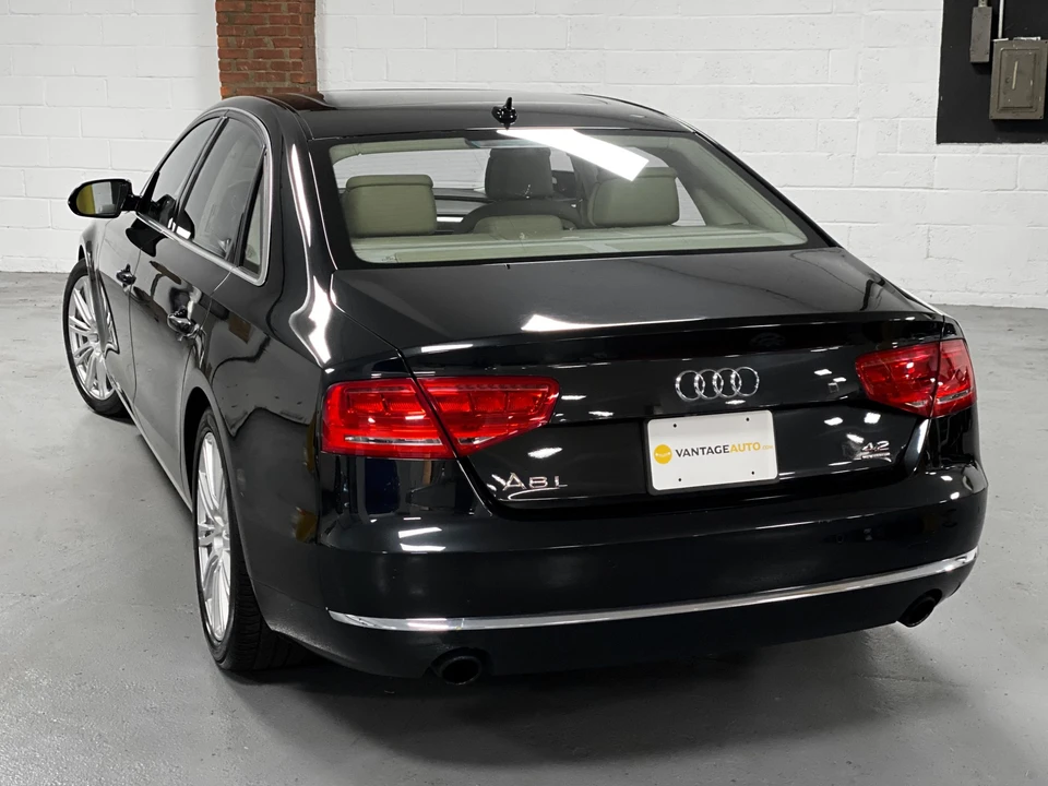 2011 Audi D4 A8 - Image 7 of 31