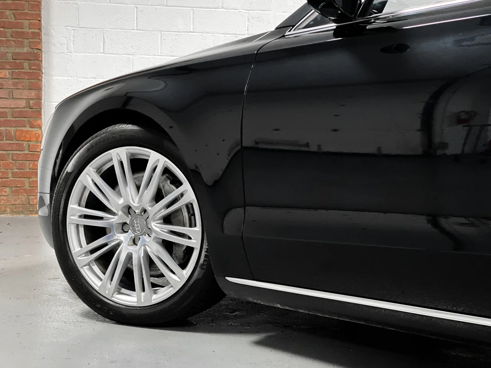2011 Audi D4 A8 - Image 26 of 31