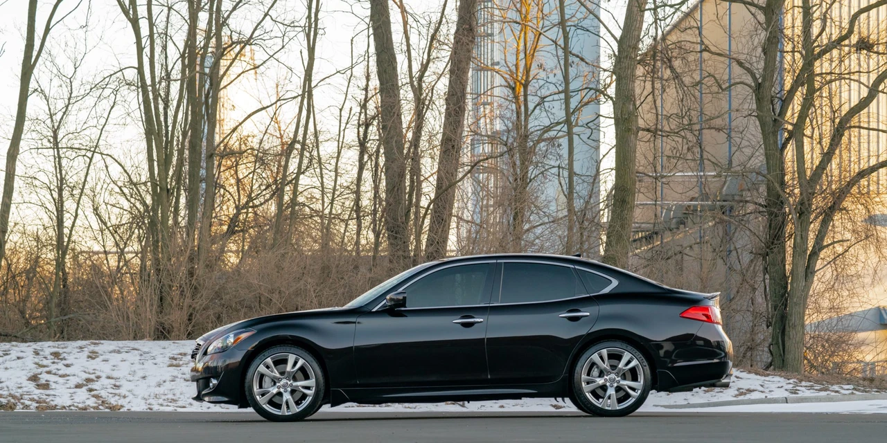 2011 Infiniti M 3rd Gen - Image 6 of 31
