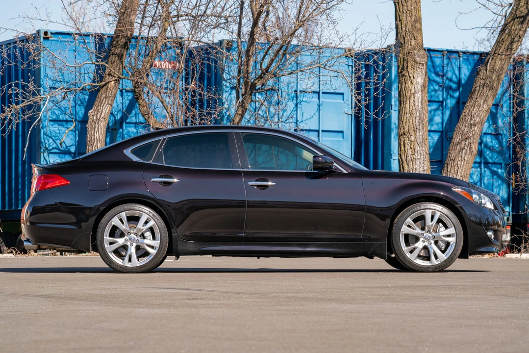 2011 Infiniti M 3rd Gen - Image 18 of 31