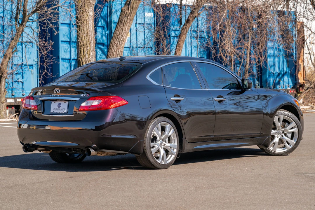 2011 Infiniti M 3rd Gen - Image 15 of 31