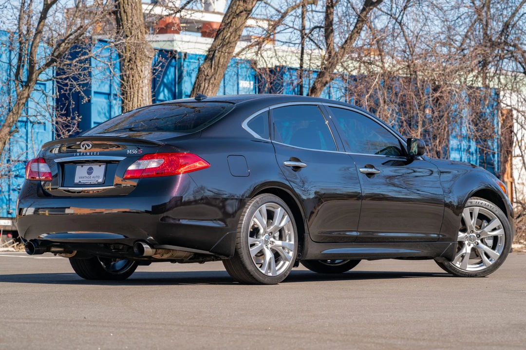2011 Infiniti M 3rd Gen - Image 16 of 31