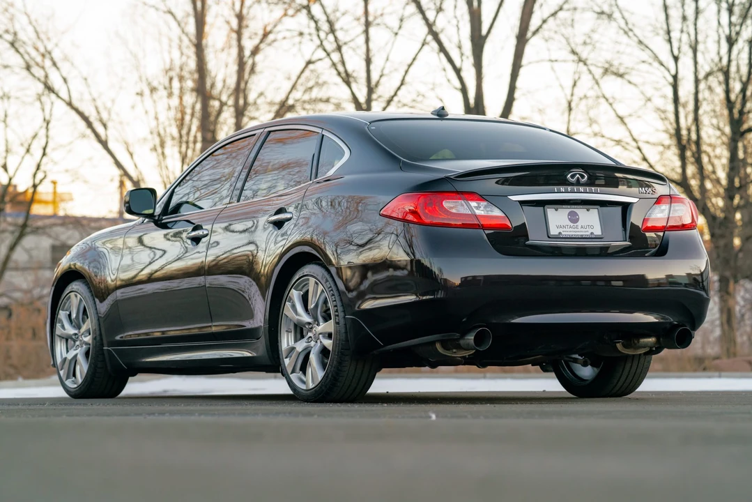 2011 Infiniti M 3rd Gen - Image 9 of 31