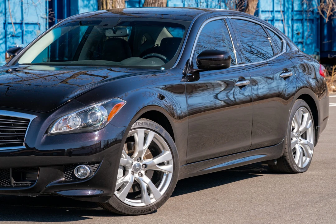 2011 Infiniti M 3rd Gen - Image 26 of 31