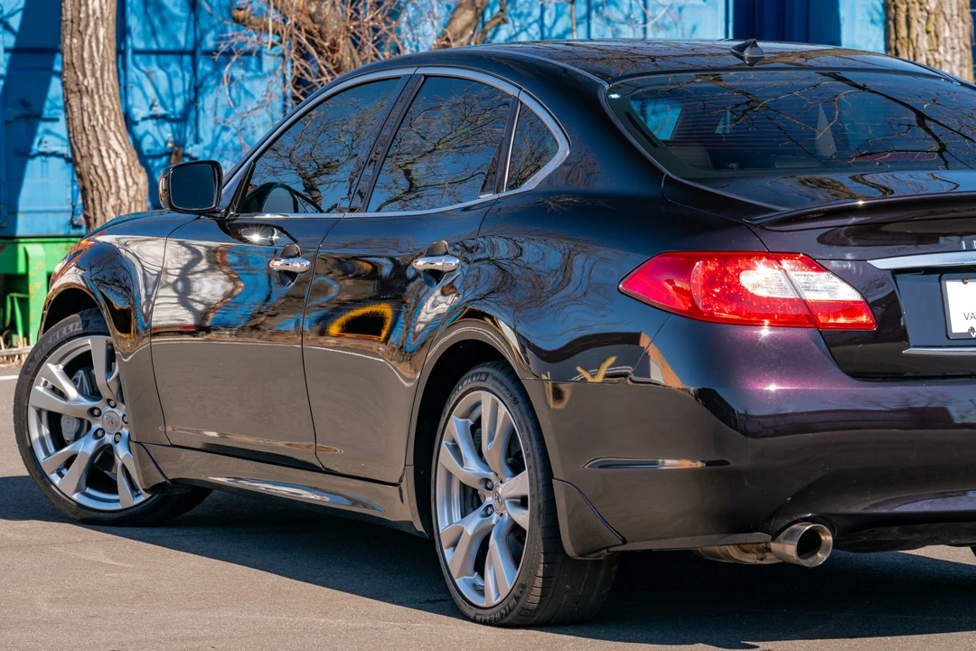 2011 Infiniti M 3rd Gen - Image 27 of 31