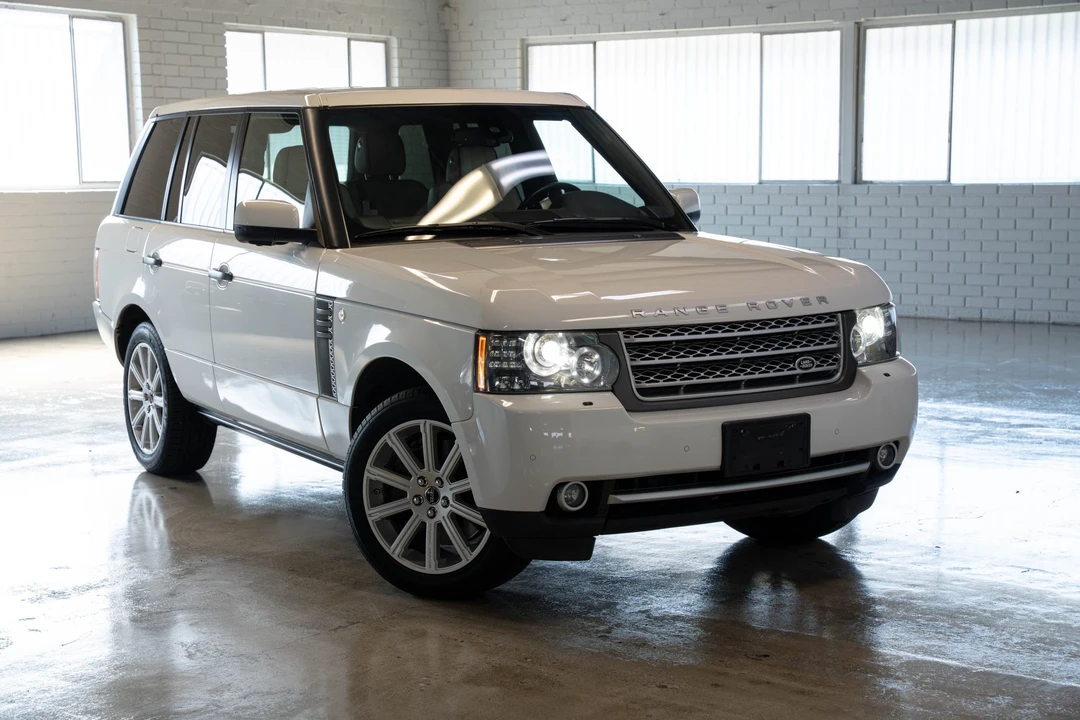 2011 Land Rover Range Rover L322 - Image 2 of 31