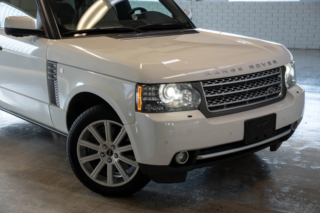 2011 Land Rover Range Rover L322 - Image 23 of 31