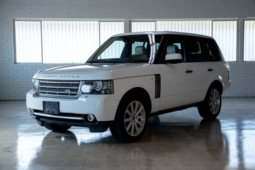 2011 Land Rover Range Rover L322 - Image 8 of 31