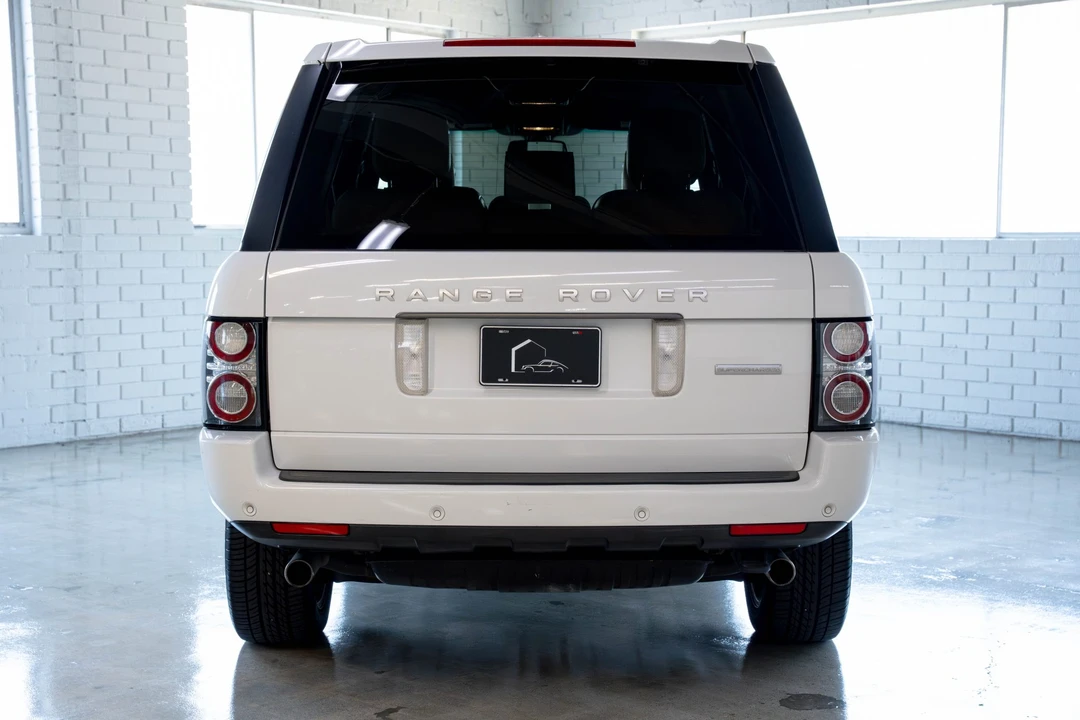 2011 Land Rover Range Rover L322 - Image 11 of 31