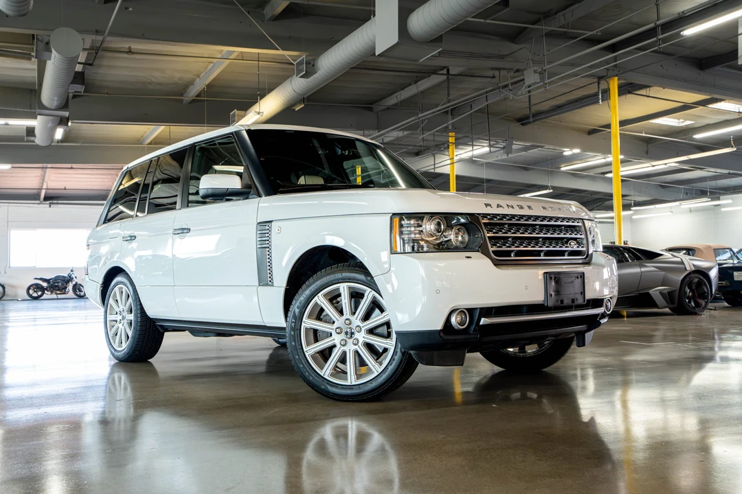 2011 Land Rover Range Rover L322 - Image 16 of 31