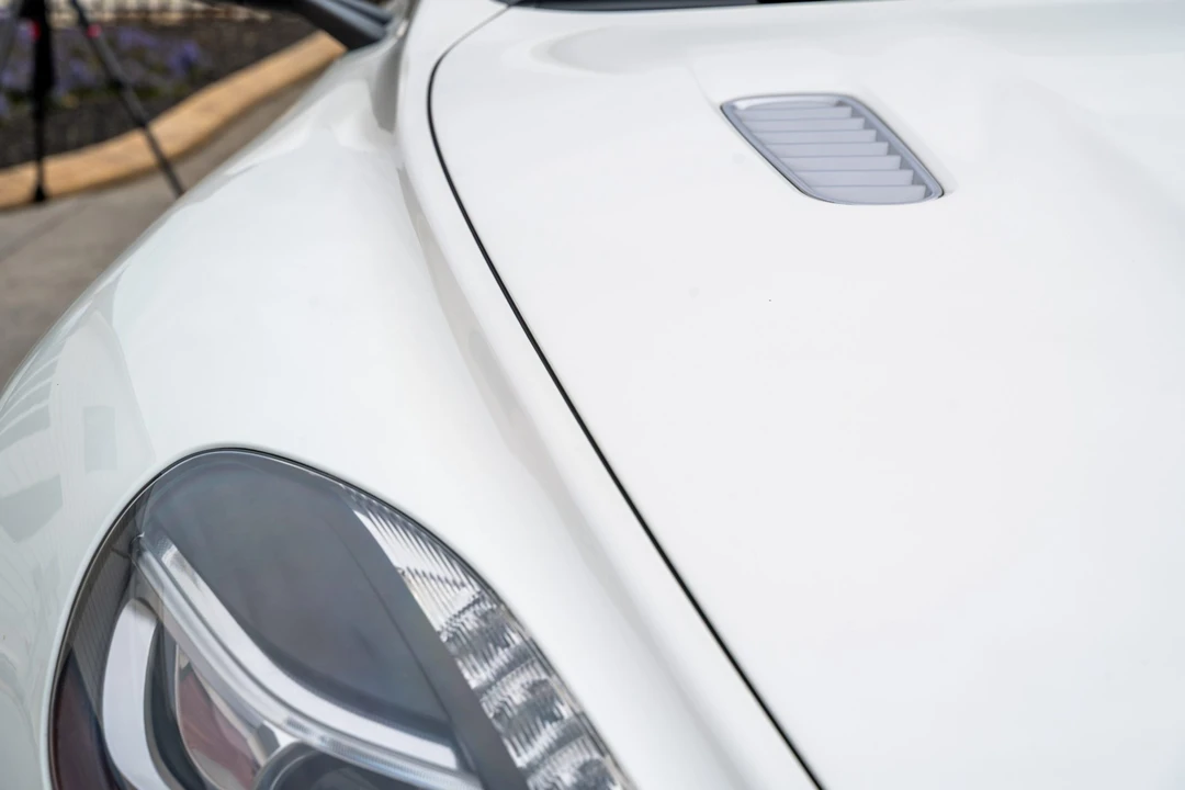 2012 Aston Martin Rapide - Image 29 of 31
