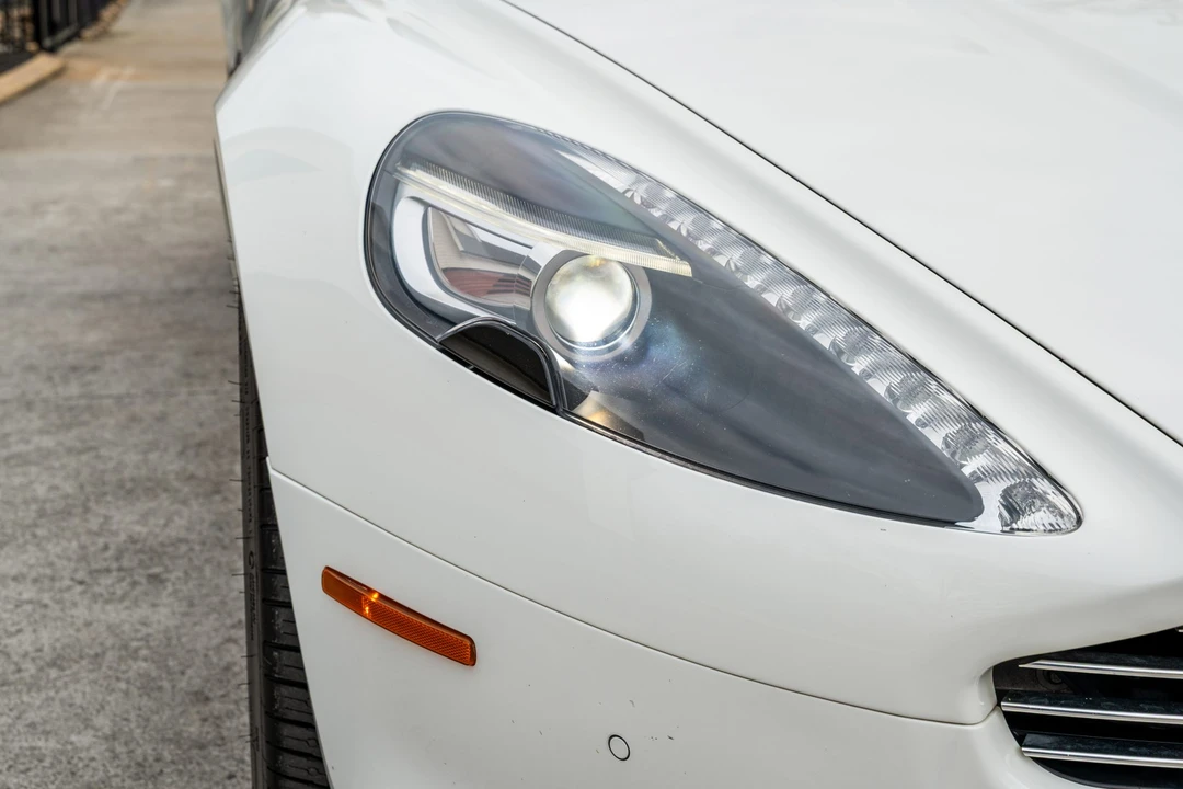 2012 Aston Martin Rapide - Image 11 of 31