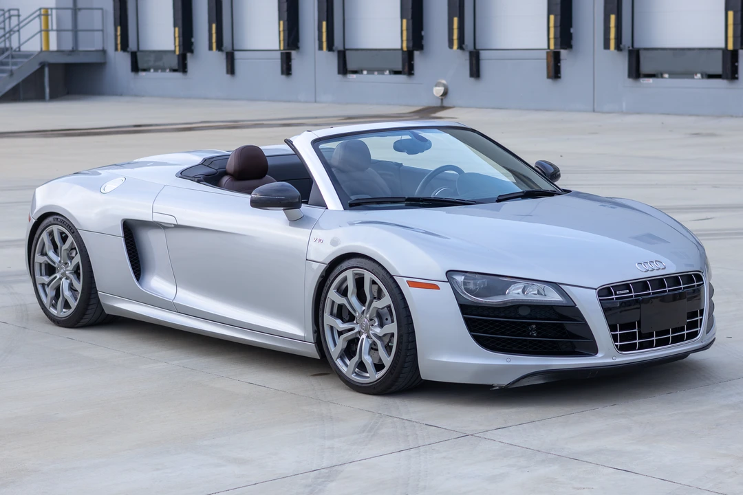 2012 Audi 42 R8 - Image 8 of 31