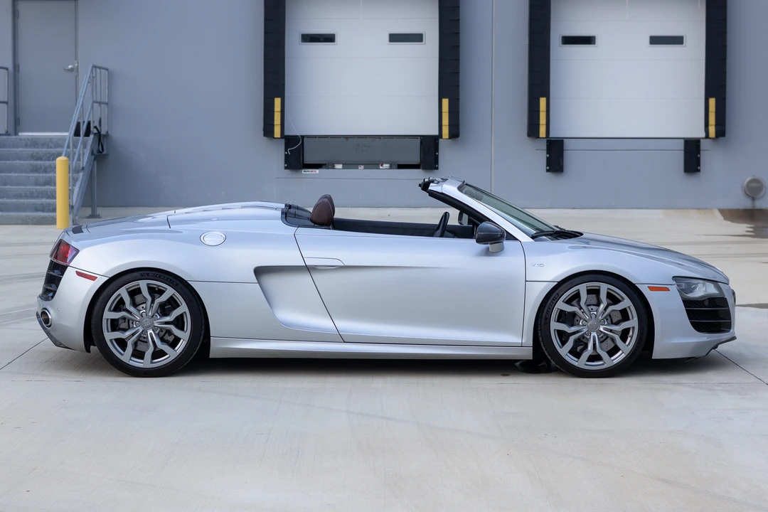 2012 Audi 42 R8 - Image 12 of 31