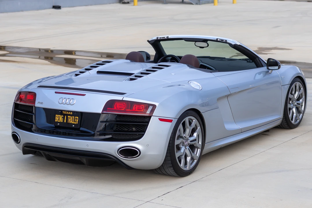 2012 Audi 42 R8 - Image 16 of 31